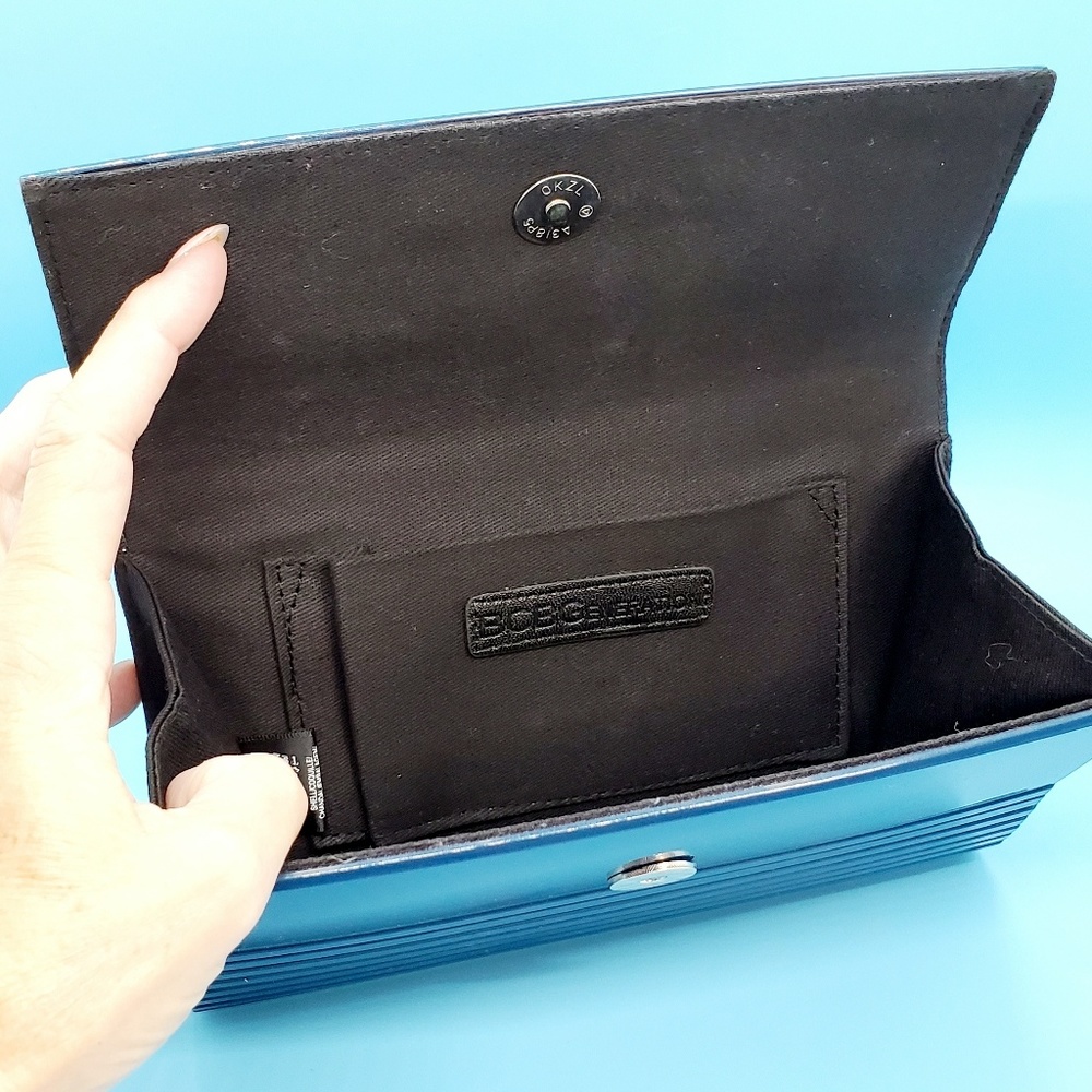 Bcbgeneration Dark Teal Green Snap Shut Clutch Nw… - image 4